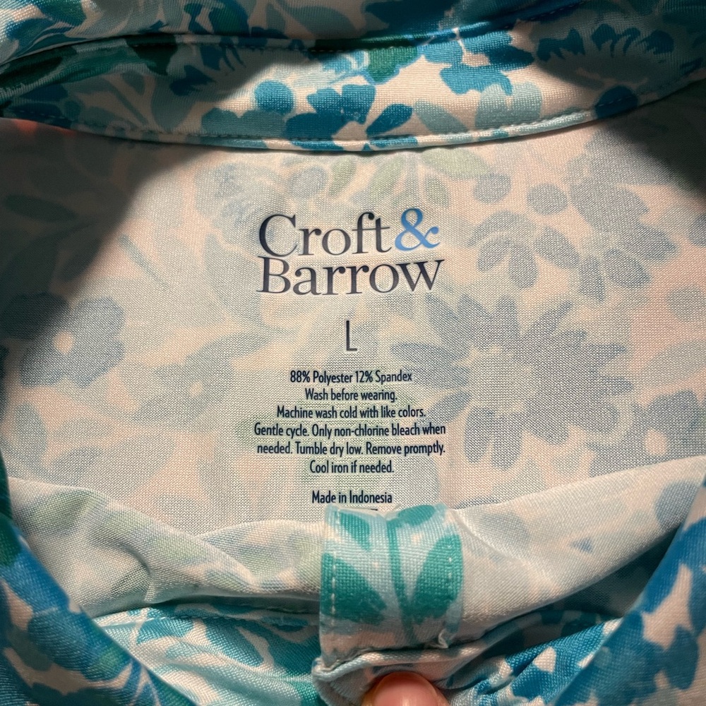 Croft & Barrow Blue and White Floral Top